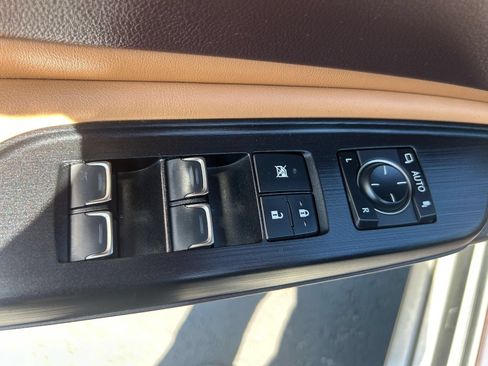 Used 2021 Lexus ES 300h w/ Premium Package FWD image 22