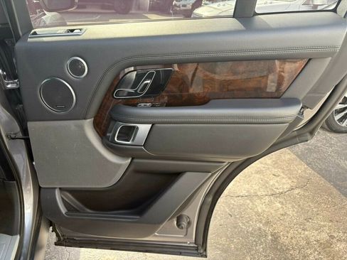 Used 2021 Land Rover Range Rover P525 Westminster Edition image 29