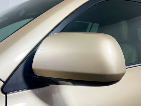 Used 2013 Toyota Highlander Limited image 12