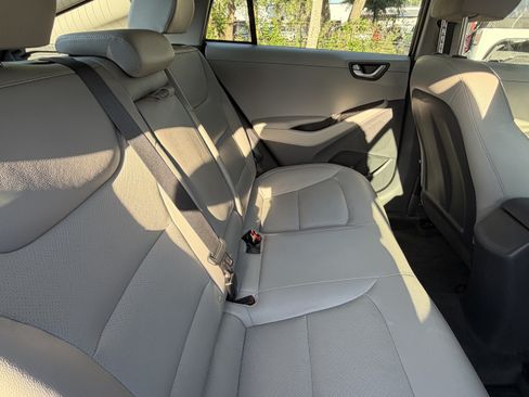 Used 2017 Hyundai Ioniq Limited FWD image 41