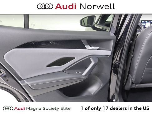 Used 2025 Volkswagen Tiguan SE R-Line AWD/4WD image 19