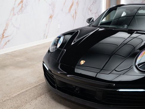 Used 2020 Porsche 911 Carrera 4S image 4