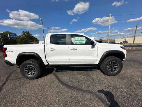 New 2026 Chevrolet Colorado ZR2 w/ Technology Package image 6