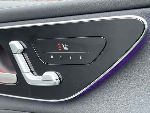 Certified 2024 Mercedes-Benz GLC 300 4MATIC image 33