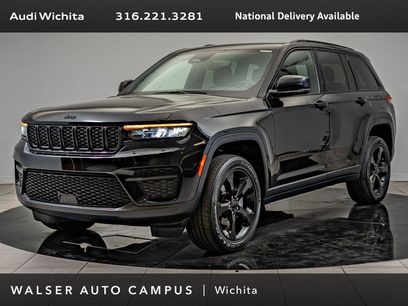 Used 2023 Jeep Grand Cherokee Altitude