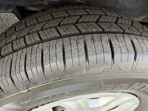 Used 2018 Ford Transit 150 XL image 60