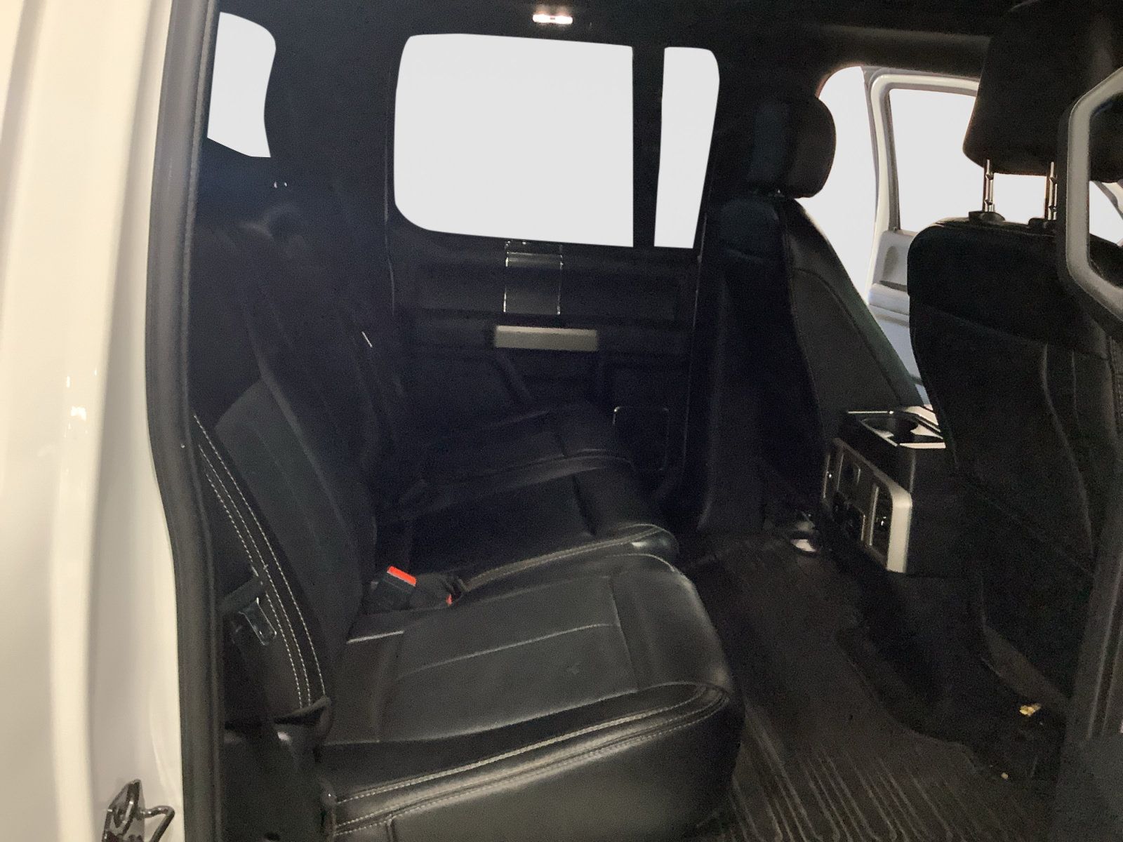 Used 2020 Ford F150 Lariat w/ Equipment Group 502A Luxury AWD/4WD image 17