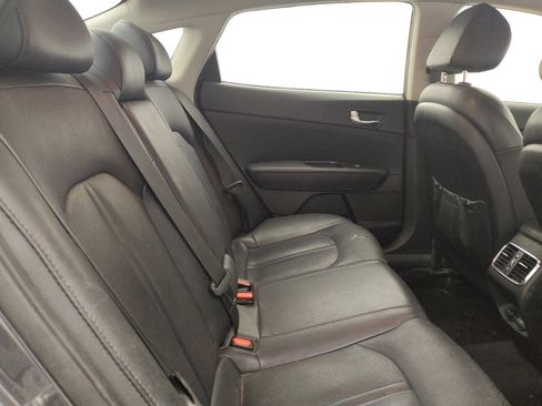 Used 2019 Kia Optima EX image 19