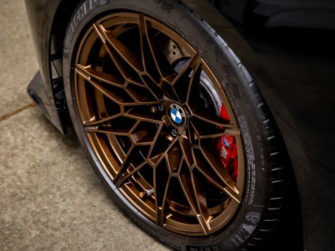 Used 2023 BMW M3 Competition w/ M Carbon Exterior Package image 18