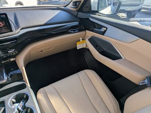 New 2026 Acura MDX SH-AWD image 21