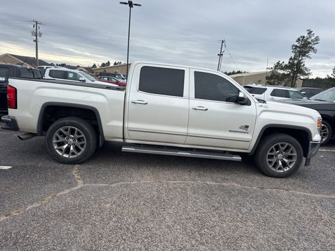 Used 2015 GMC Sierra 1500 SLT w/ SLT Crew Cab Value Package image 8