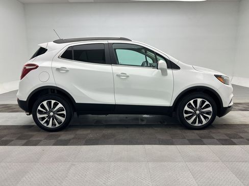 Certified 2022 Buick Encore Preferred w/ Safety Package AWD/4WD image 8