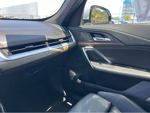 Used 2023 BMW X1 xDrive28i w/ Convenience Package AWD/4WD image 27