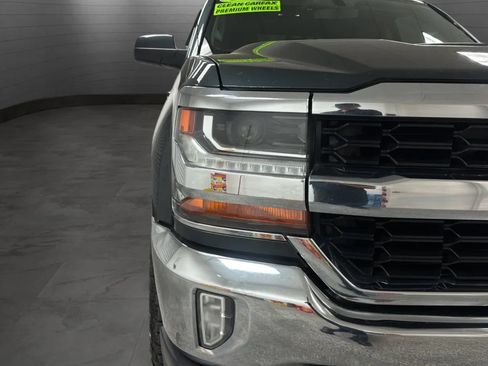 Used 2018 Chevrolet Silverado 1500 LT w/ All Star Edition RWD image 30