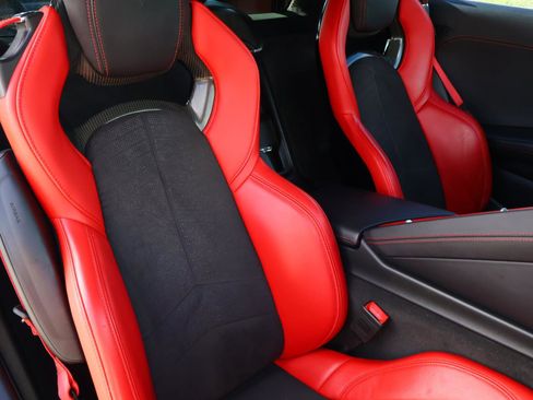 Used 2020 Chevrolet Corvette Stingray Preferred Cpe w/ 2LT Preferred Equipment Group image 17