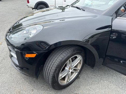 Used 2020 Porsche Macan AWD/4WD image 4