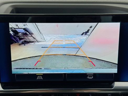 Used 2025 Chevrolet Silverado 1500 LT image 14