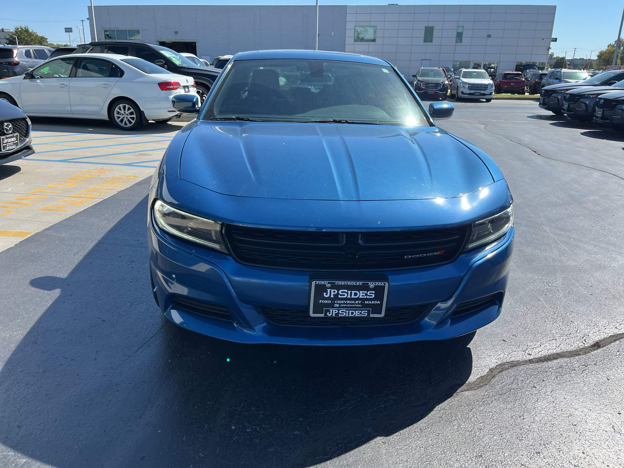Used 2022 Dodge Charger SXT w/ Leather Interior Group RWD image 5