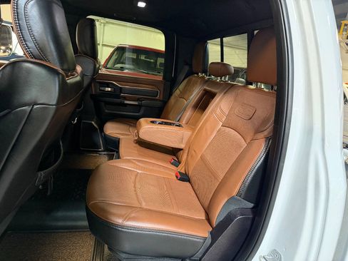 Used 2019 RAM 2500 Limited AWD/4WD image 5