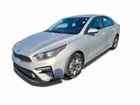 Used 2021 Kia Forte LXS image 8