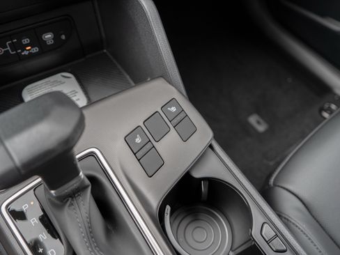 New 2026 Kia Sportage EX image 23