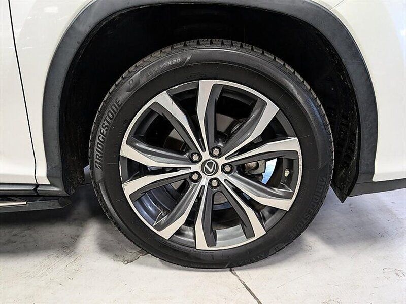 Used 2018 Lexus RX 450h AWD w/ Premium Package image 12