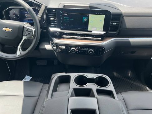 New 2026 Chevrolet Silverado 1500 LT w/ All Star Edition Plus AWD/4WD image 11