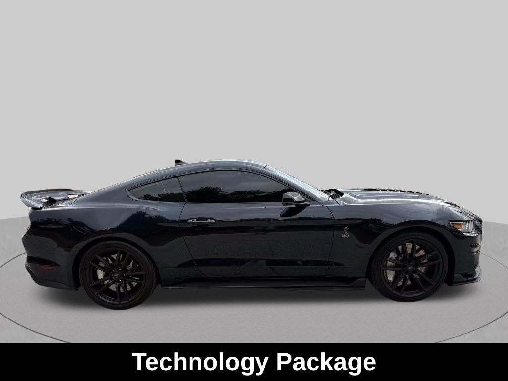 Used 2021 Ford Mustang Shelby GT500 w/ Technology Package RWD image 7