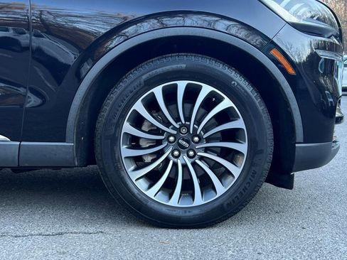 Used 2022 Lincoln Aviator Reserve image 8