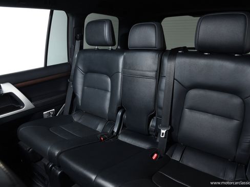 Used 2021 Toyota Land Cruiser Heritage Edition AWD/4WD image 27