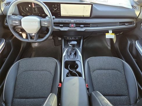 New 2025 Kia K4 GT-Line w/ GT-Line Sunroof Package image 21