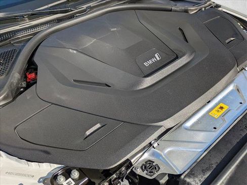 Certified 2025 BMW i4 xDrive40i w/ M Sport Package image 24