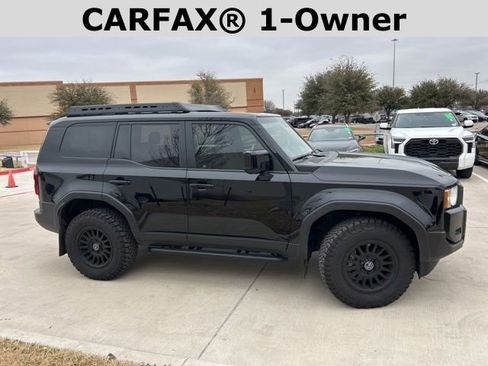 Used 2024 Toyota Land Cruiser image 2