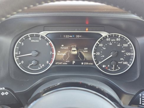 Used 2023 Nissan Rogue SV w/ SV Premium B Package image 25