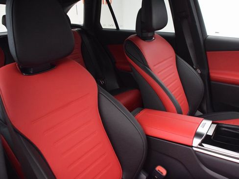 New 2026 Mercedes-Benz GLC 300 image 16