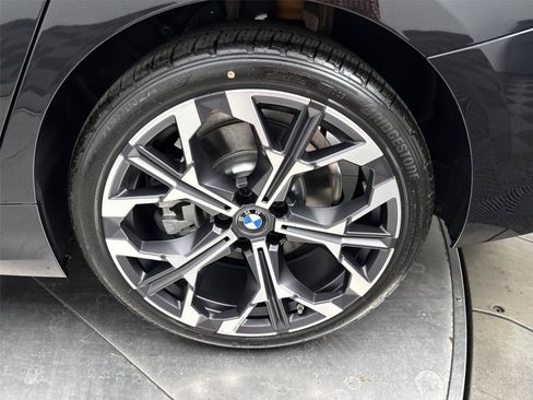 New 2026 BMW 330i Sedan w/ Convenience Package RWD image 27