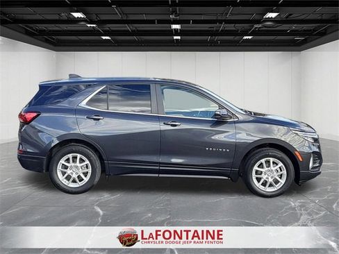 Used 2022 Chevrolet Equinox LT image 6