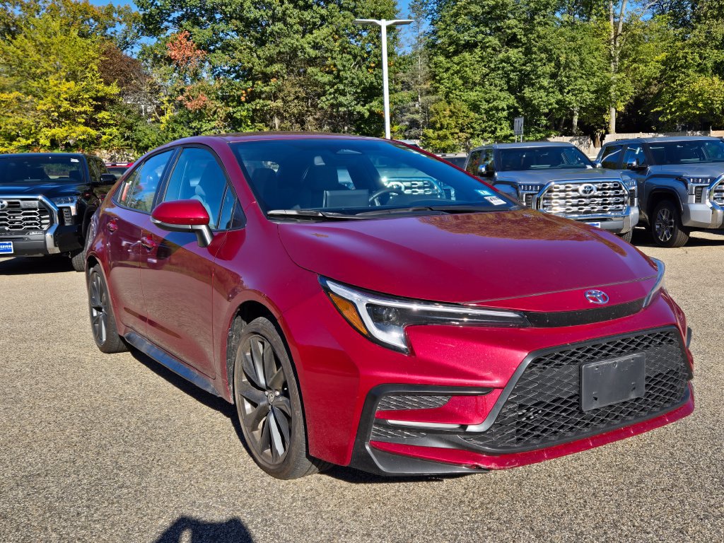 Used 2026 Toyota Corolla SE w/ SE Package FWD image 8