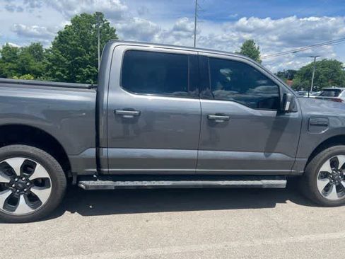 Used 2023 Ford F150 Lightning Platinum AWD/4WD image 7
