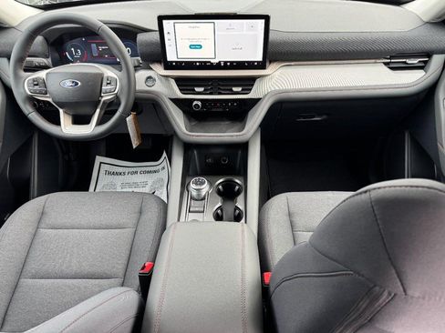 New 2026 Ford Explorer Active AWD/4WD image 7
