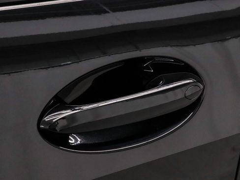 Used 2026 BMW X7 M60i image 51