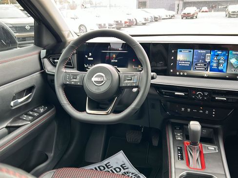 New 2026 Nissan Kicks SR FWD image 12