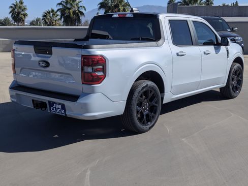 New 2026 Ford Maverick Lobo image 2