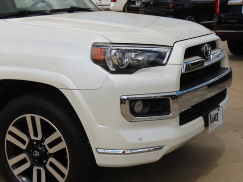 Used 2016 Toyota 4Runner Limited image 5