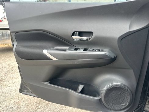 Used 2023 Nissan Kicks SV FWD image 45