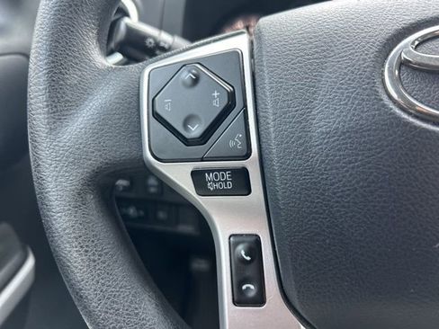 Used 2018 Toyota Tundra SR5 image 21