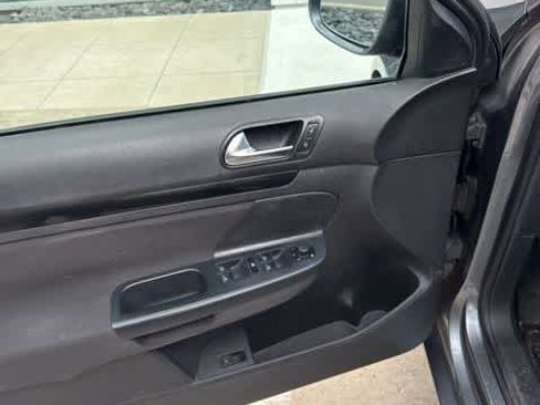 Used 2012 Volkswagen Jetta S image 11