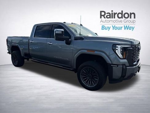 Used 2024 GMC Sierra 3500 Denali Ultimate AWD/4WD image 1