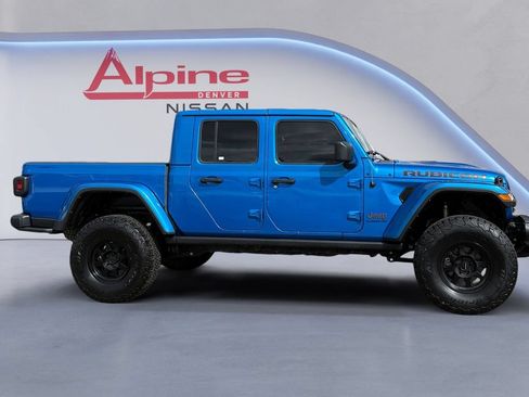 Used 2021 Jeep Gladiator Rubicon AWD/4WD image 6