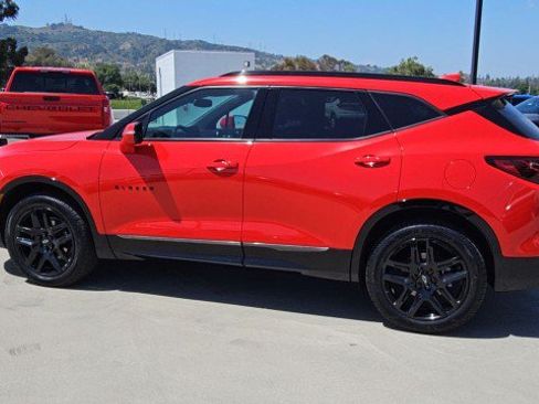 Used 2023 Chevrolet Blazer RS w/ LPO, Cargo Package FWD image 5